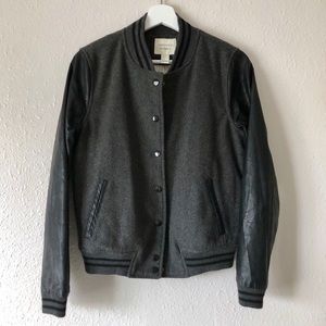 Forever 21 Grey Contrast Bomber Jacket Sz S